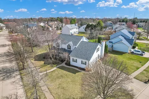3402 Mill Creek Ct, Champaign, IL 61822