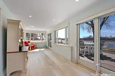 Other - 205 S Emerald Dr, Mchenry, IL 60051 photo 3 of 11
