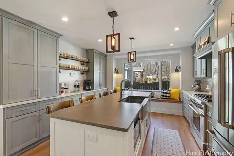 Kitchen - 205 S Emerald Dr, Mchenry, IL 60051 photo 2 of 4