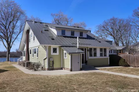 Other - 205 S Emerald Dr, Mchenry, IL 60051 photo 9 of 11