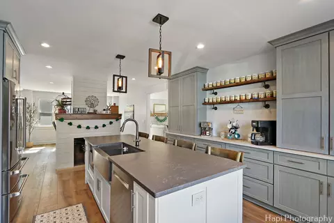 Kitchen - 205 S Emerald Dr, Mchenry, IL 60051 photo 4 of 4