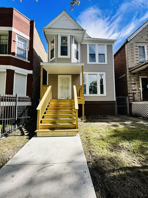 7017 S Eggleston Ave, Chicago, IL 60621