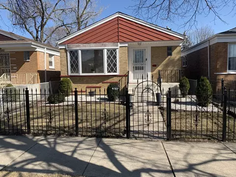 4507 S Lamon Ave, Chicago, IL 60638