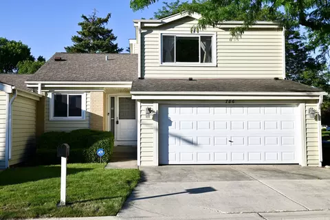 786 Buckingham Ct, Hoffman Estates, IL 60169
