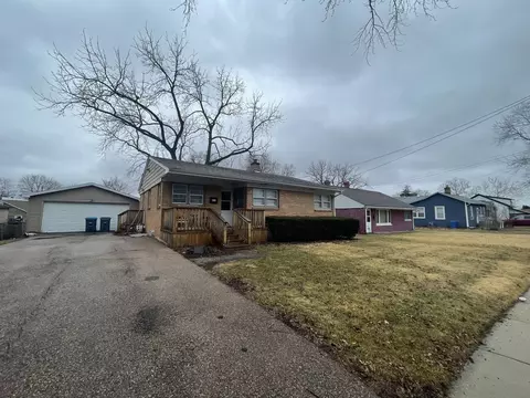 833 North Ave, Aurora, IL 60505 photo 3