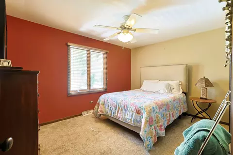 1506 Arabian Spur, Mchenry, IL 60051 photo 18