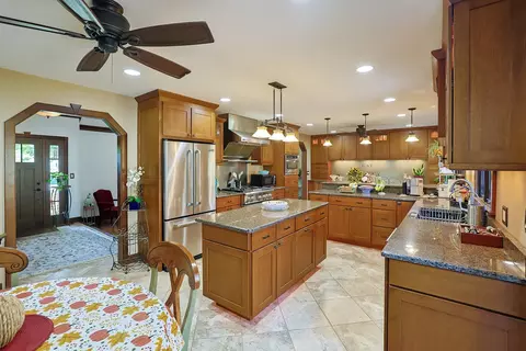 1506 Arabian Spur, Mchenry, IL 60051 photo 9