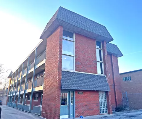 4342 N Kedvale Ave #3A, Chicago, IL 60641