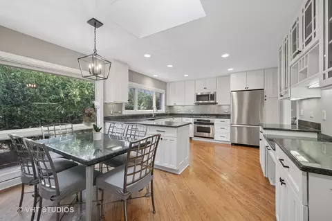 871 Peach Tree Ln, Glencoe, IL 60022 photo 8