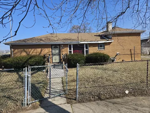 180 W Sibley Blvd, Harvey, IL 60426