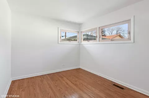 424 S Beverly St, Wheaton, IL 60187 photo 12