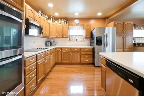 3239 181st St, Lansing, IL 60438 photo 7