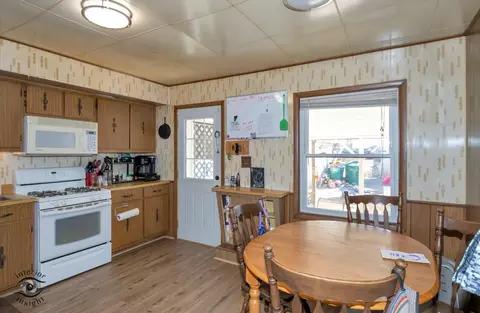 Kitchen - 202 Macgregor Rd, Lockport, IL 60441 photo 2 of 2