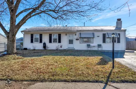 Exterior - 202 Macgregor Rd, Lockport, IL 60441 photo 2 of 6
