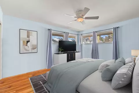 Bedroom - 142 Forest Park Rd, Ottawa, IL 61350 photo 2 of 3
