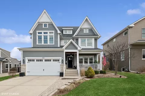 849 S Chatham Ave, Elmhurst, IL 60126