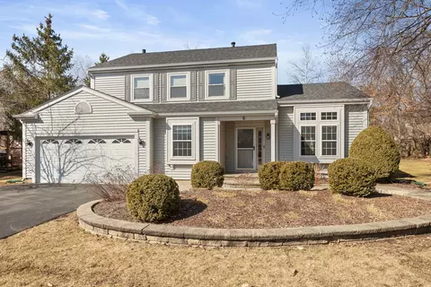 6 Ferndale Ct, Lake Zurich, IL 60047