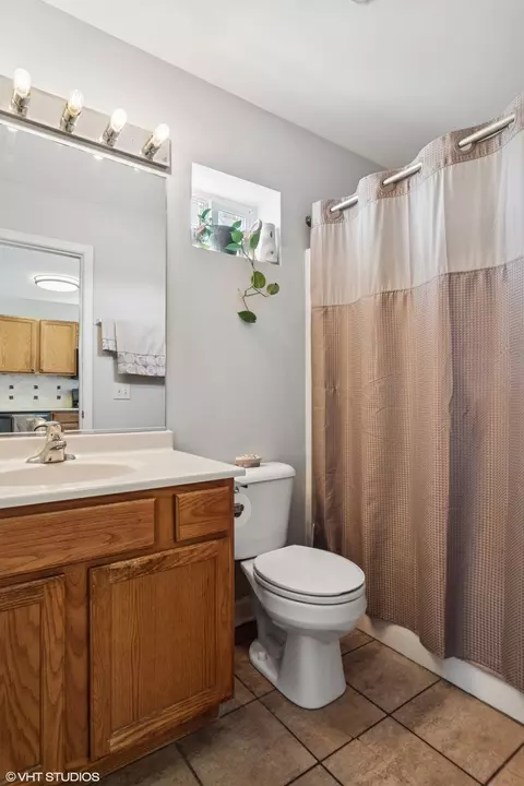 869 E 87th St, Chicago, IL 60619 photo 16