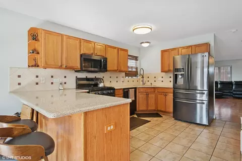 869 E 87th St, Chicago, IL 60619 photo 5