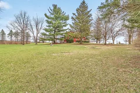 Exterior - 7800 E Goodfarm Rd, Gardner, IL 60424 photo 8 of 12