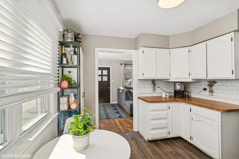 Kitchen - 5414 Thelen Ave, Mchenry, IL 60050 photo 1 of 3