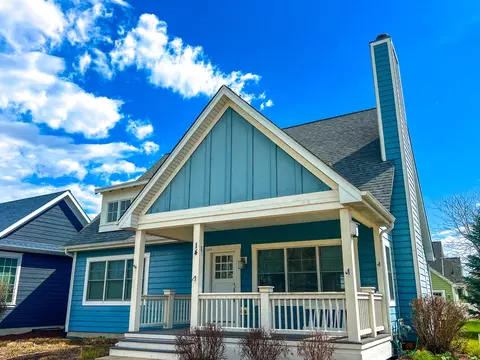 14 Port Pl, Ottawa, IL 61350