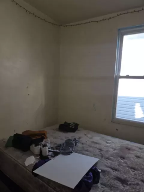Bedroom - 8121 S Coles Ave, Chicago, IL 60617 photo 3 of 4