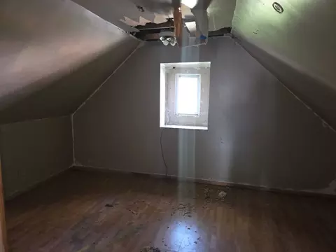 Bedroom - 8121 S Coles Ave, Chicago, IL 60617 photo 1 of 4