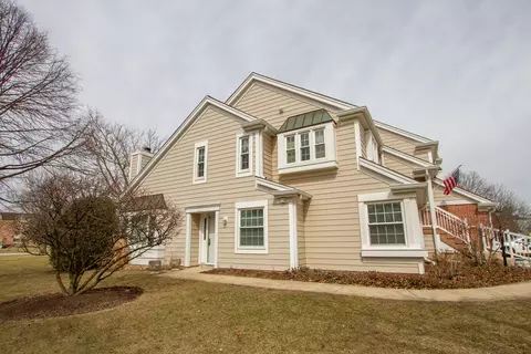 558 Park View Ter #558, Buffalo Grove, IL 60089