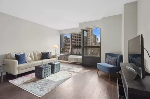 30 E Huron St #1503, Chicago, IL 60611 photo 3