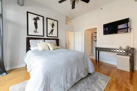 Bedroom - 910 W Madison St #501, Chicago, IL 60607 photo 2 of 2