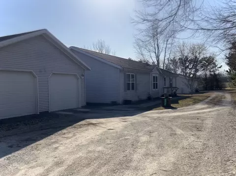 6374 N 4150 W Rd # C, Bourbonnais, IL 60914