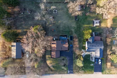 586 Gaslight Dr, Algonquin, IL 60102 photo 43