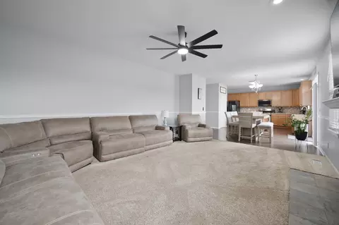 419 River Bend Dr, Genoa, IL 60135 photo 13