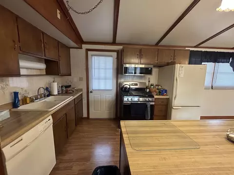3710 Fillmore Dr, Johnsburg, IL 60051 photo 5