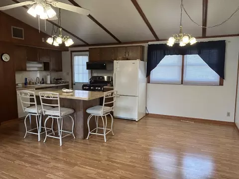 3710 Fillmore Dr, Johnsburg, IL 60051 photo 4