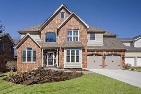 3390 Hillside Ct, Woodridge, IL 60517