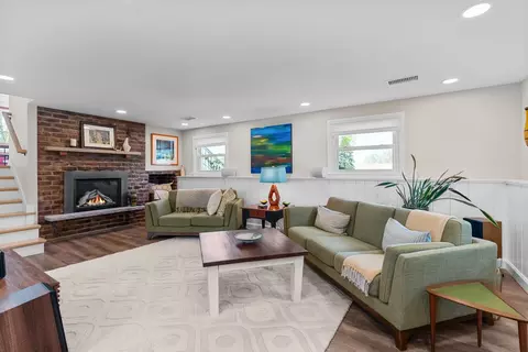 Living - 403 Crest Dr, Cary, IL 60013 photo 7 of 7