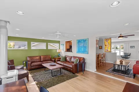 Living - 403 Crest Dr, Cary, IL 60013 photo 3 of 7