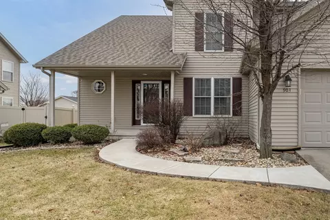 903 Dresser Dr, Normal, IL 61761 photo 4