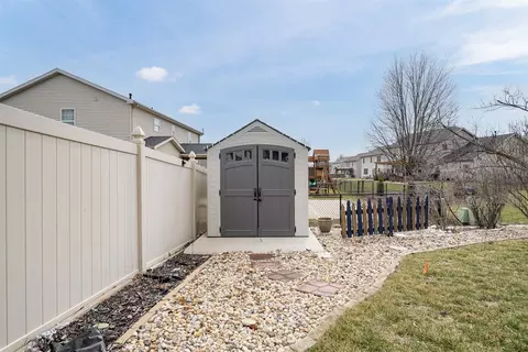 903 Dresser Dr, Normal, IL 61761 photo 32