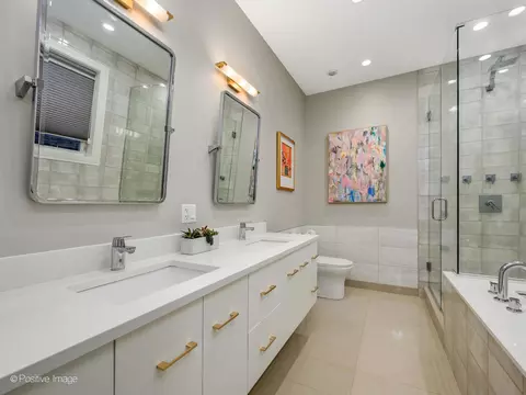 Bath - 2442 W Thomas St #1, Chicago, IL 60622 photo 1 of 2