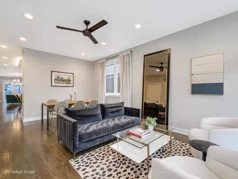 Living - 2442 W Thomas St #1, Chicago, IL 60622 photo 4 of 7