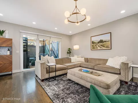 Living - 2442 W Thomas St #1, Chicago, IL 60622 photo 1 of 7