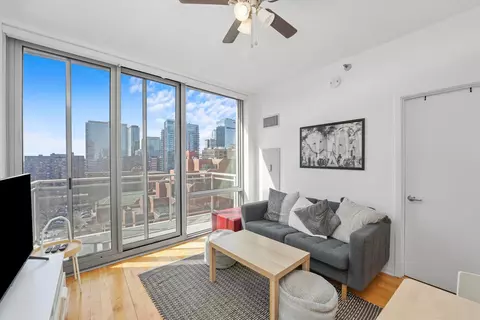 1 E 8th St #1006, Chicago, IL 60605 photo 6