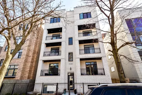 519 N Claremont Ave #302, Chicago, IL 60612