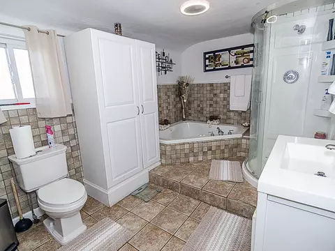 327 E Belle Ave, Rantoul, IL 61866 photo 25