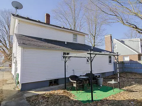 327 E Belle Ave, Rantoul, IL 61866 photo 51