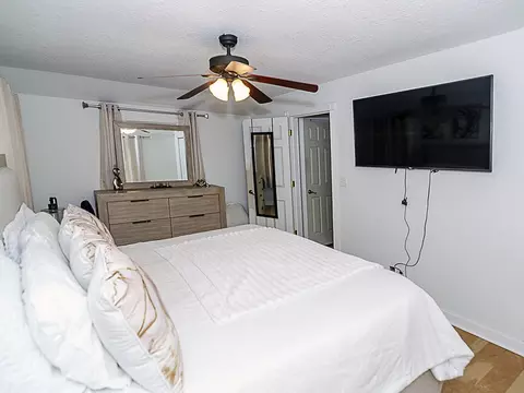 327 E Belle Ave, Rantoul, IL 61866 photo 36