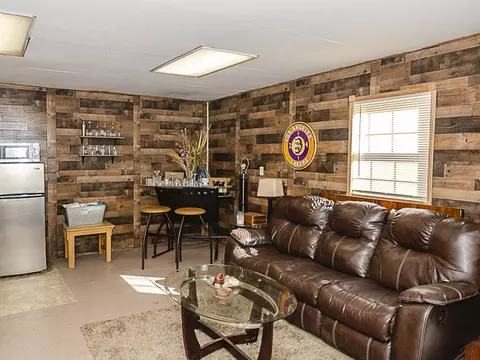 327 E Belle Ave, Rantoul, IL 61866 photo 44